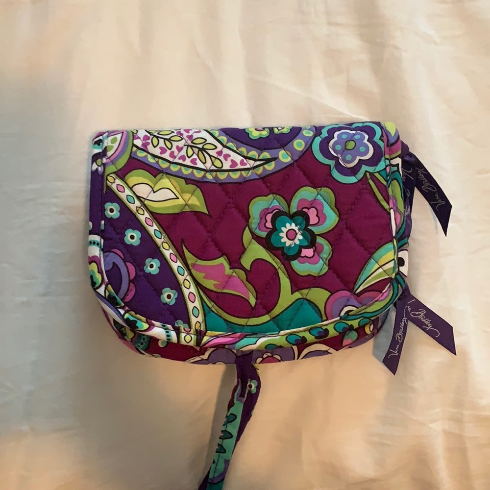 Like new Vera Bradley Travel bag